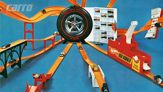 9. Hot Wheels escolheu a cor laranja para as pistas porque as crianças eram atraídas por cores chamativas. A cor permanece a mesma pelos últimos 50 anos.
