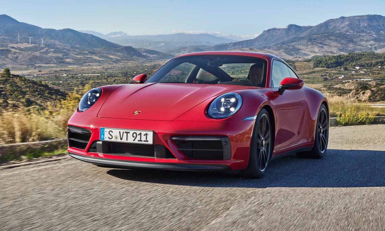 911 GTS é Porsche luxuoso sem perder a alma esportiva da marca