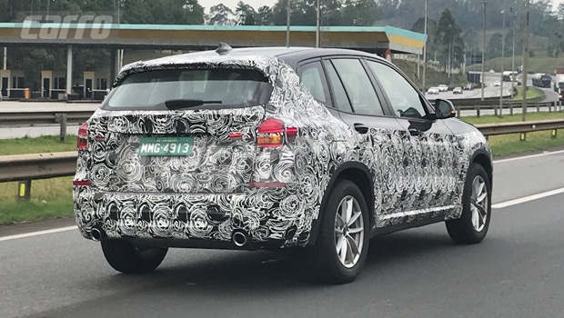 Novo BMW X3 é flagrado em testes no Brasil