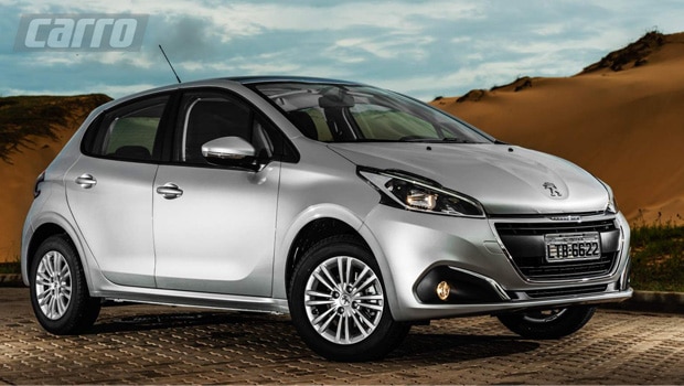 Peugeot 208 automático tem desconto de R$ 5,6 mil