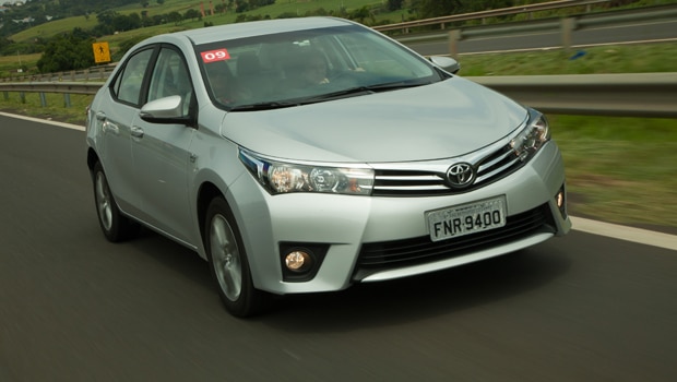 Toyota faz recall para meio milhão de carros