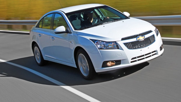 Chevrolet faz recall para Sonic, Cruze e Tracker por airbags defeituosos