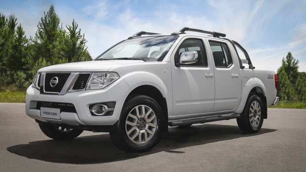 Nissan Frontier chega a 2016 com mais equipamentos