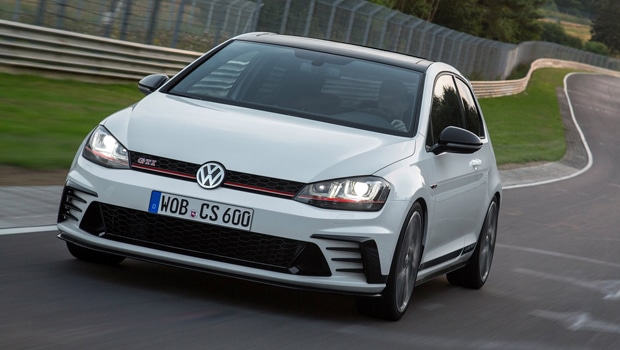 VW Golf deve receber LEDs e retoques em março