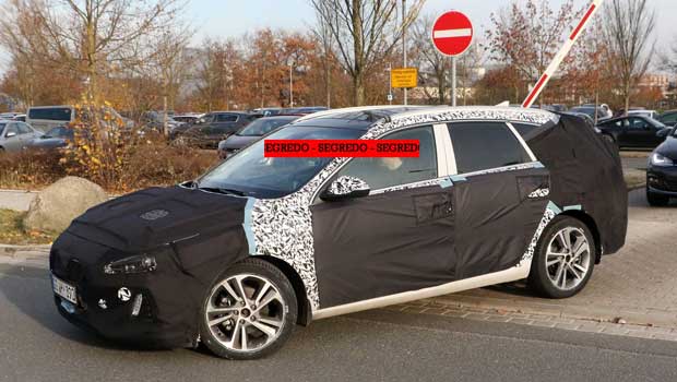 Site flagra novo Hyundai i30 CW