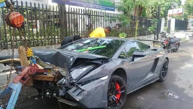 Assassino: racha de Lambo e Ferrari acaba em morte