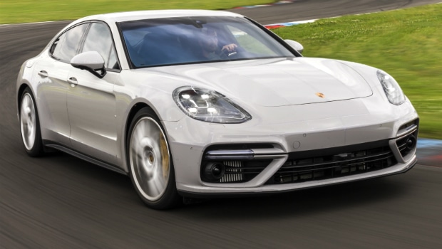 Porsche faz do novo Panamera um carro ultramoderno