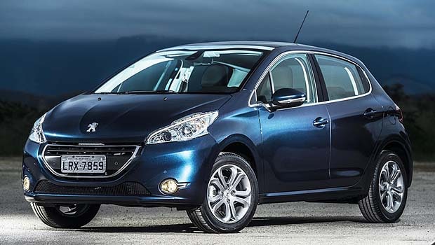 Peugeot 208 Griffe A/T tem desconto de R$ 3.700