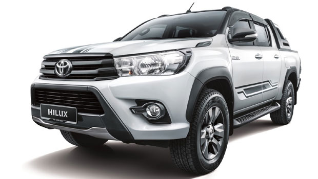 Toyota Hilux ganha edição especial na Malásia