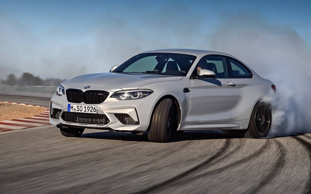 BMW M2 Competition chega ao Brasil por R$ 377.950