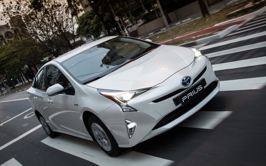 Toyota Prius flex pode estrear nas lojas em 2019