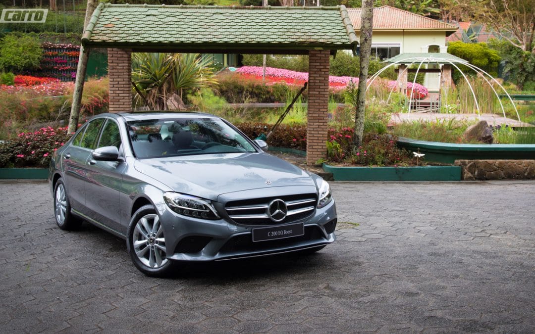 Mercedes-Benz anuncia condições especiais para compra de Classe C e GLA