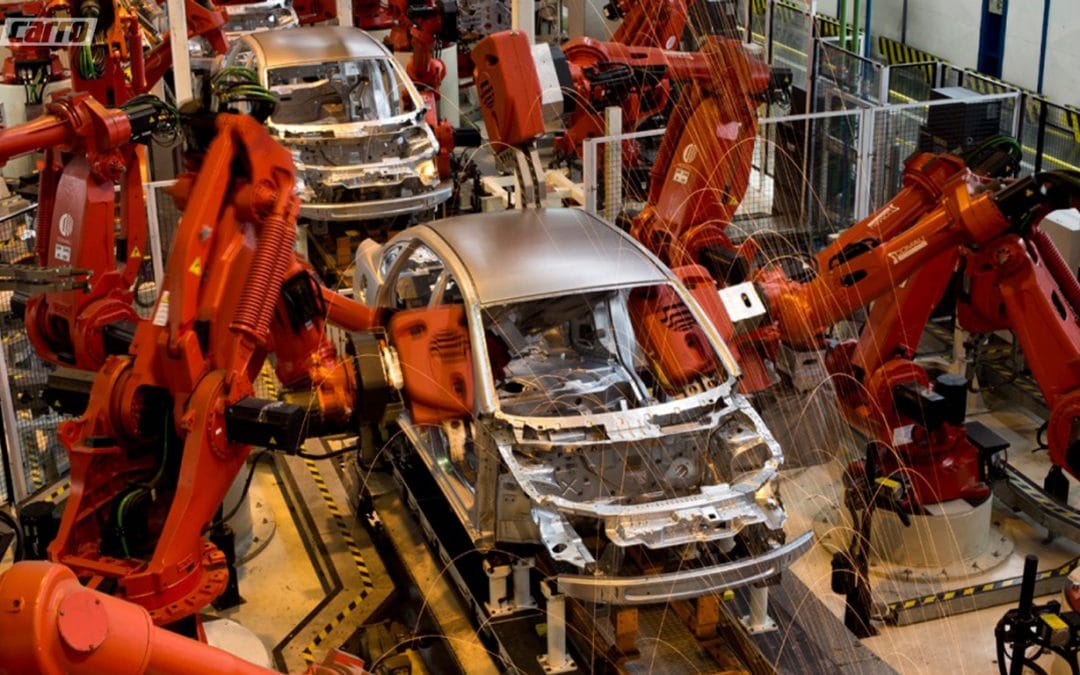 Exportação de veículos cai 52,3% em abril