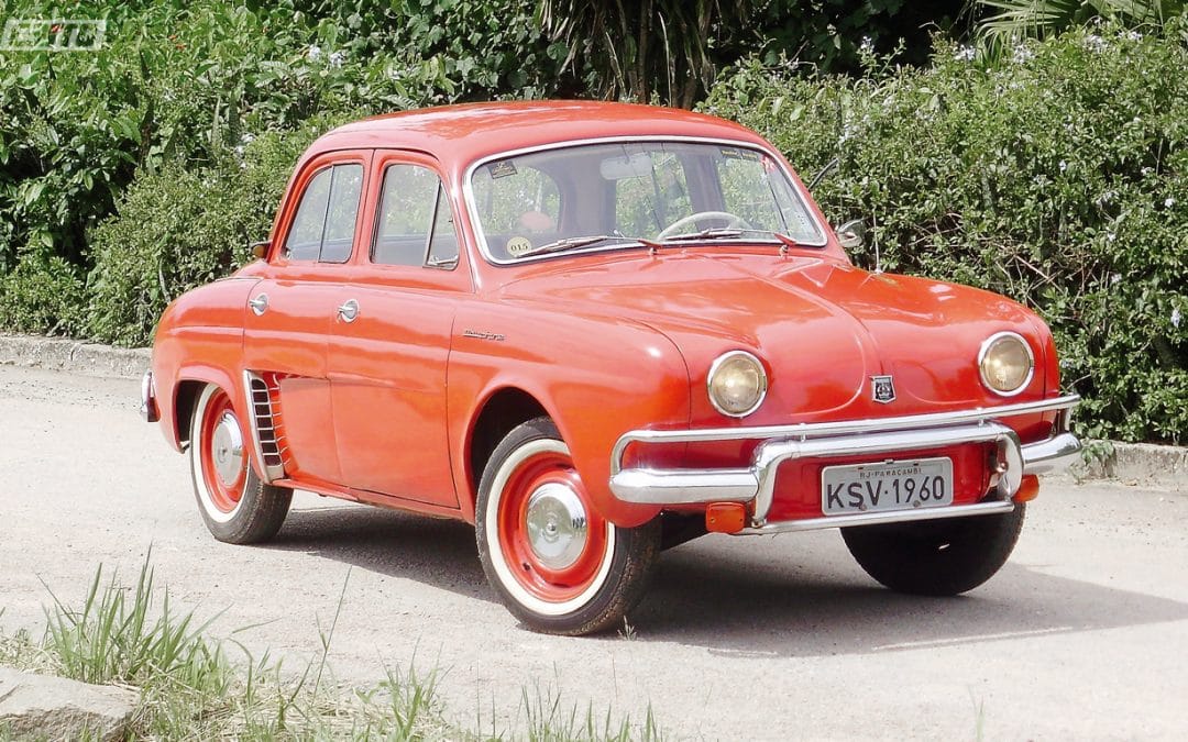 Renault Dau­phine, o concorrente do VW Fusca