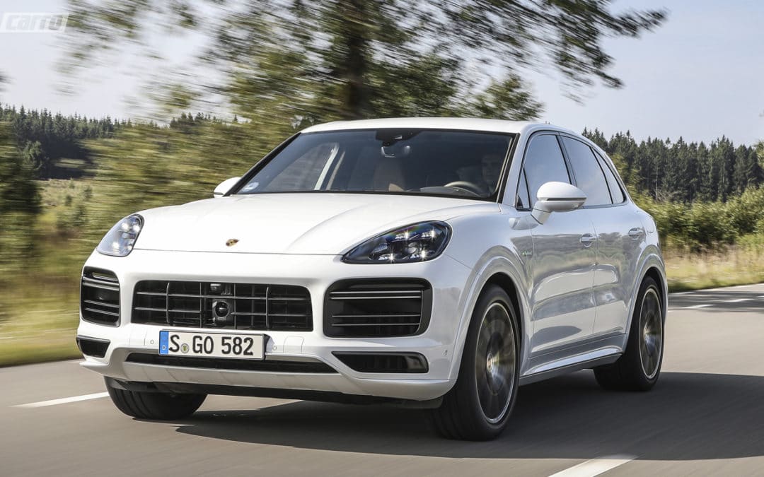 Porsche faz recall de duas unidades do Cayenne 2022