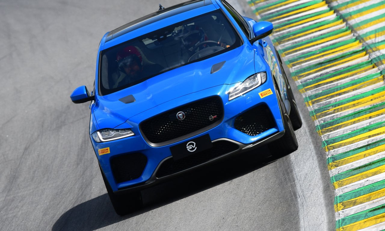 Jaguar F-Pace SVR