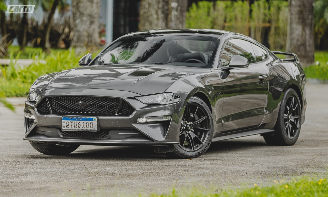 Ford Mustang gt 2021 черный