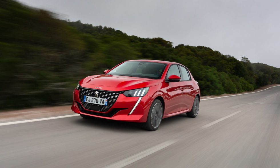 novo peugeot 208 é eleito carro do ano 2020 revista carro