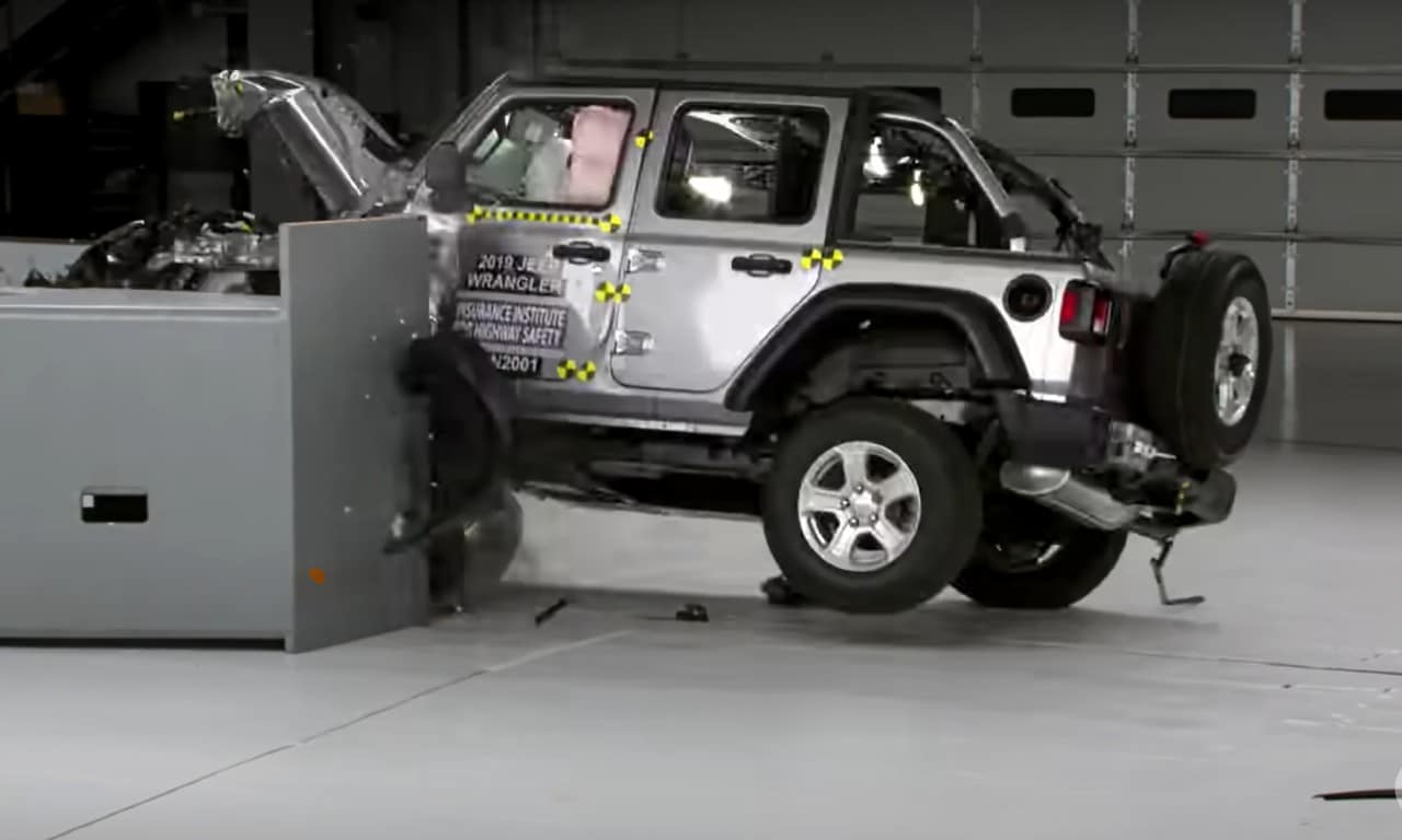 Jeep Wrangler crash-test