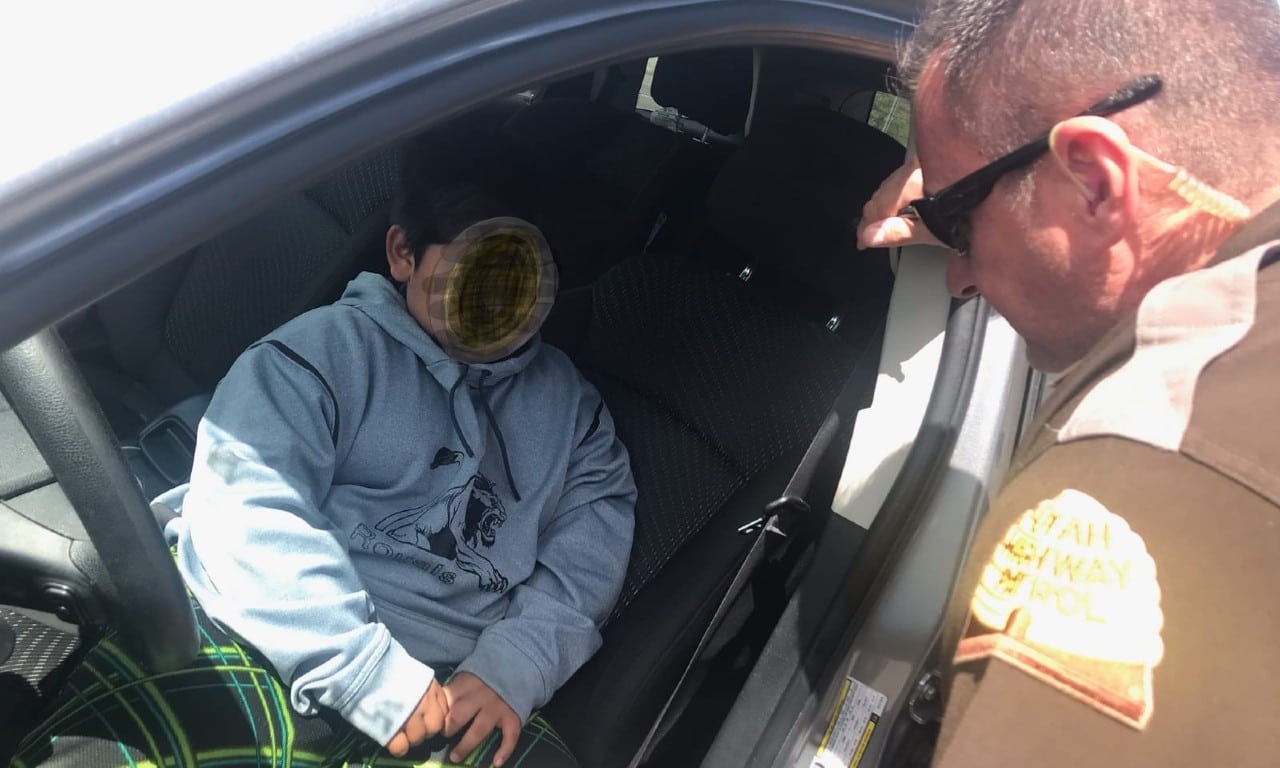 criança parada pela polícia nos EUA