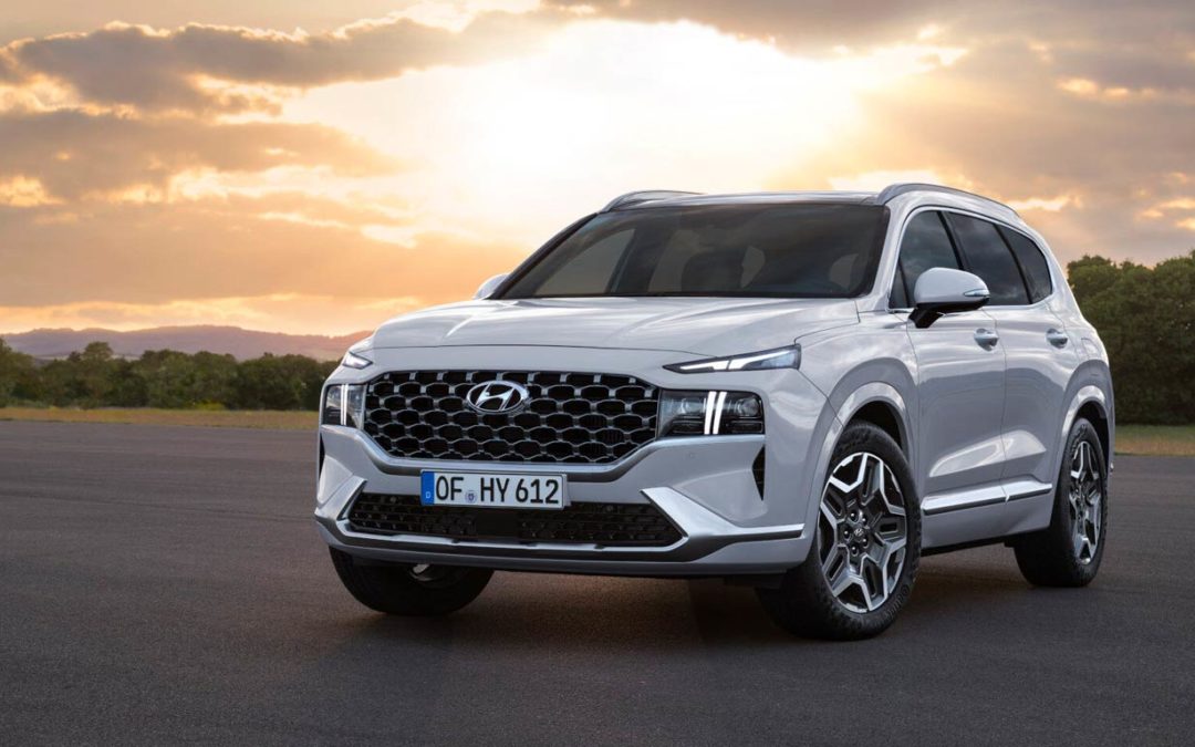 Hyundai revela motores híbridos do novo Santa Fe