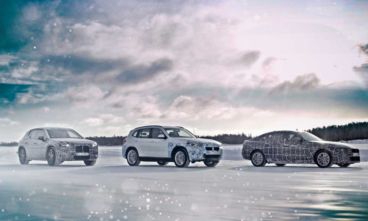 BMW iNext, iX3 e i4 camuflados em teste