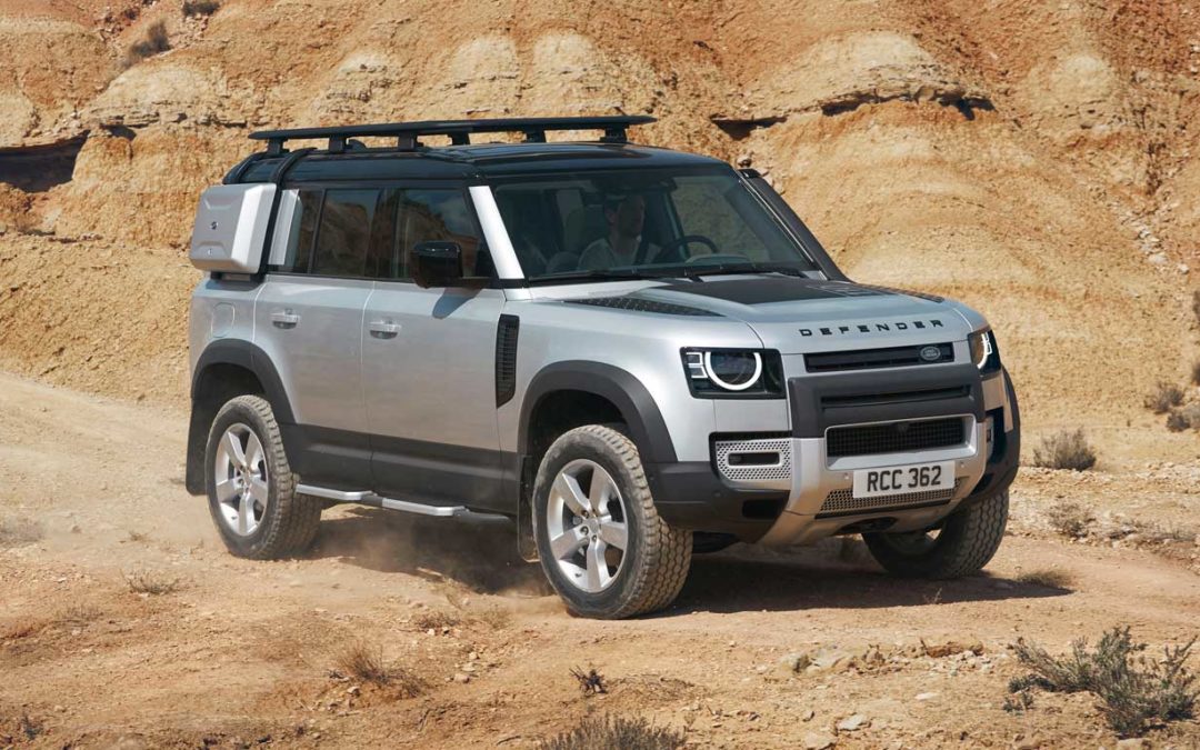Novo Land Rover Defender chega ao Brasil por R$ 400.750
