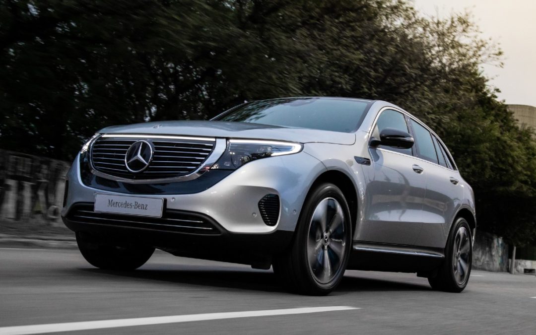 Mercedes-Benz começa a vender o elétrico EQC 400