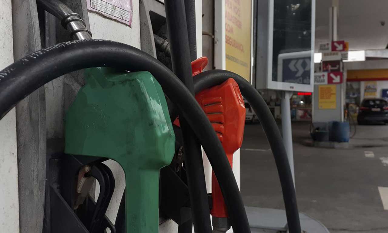 Posto de combustíveis gasolina etanol bomba foto Fernando Frazão/Agência Brasil