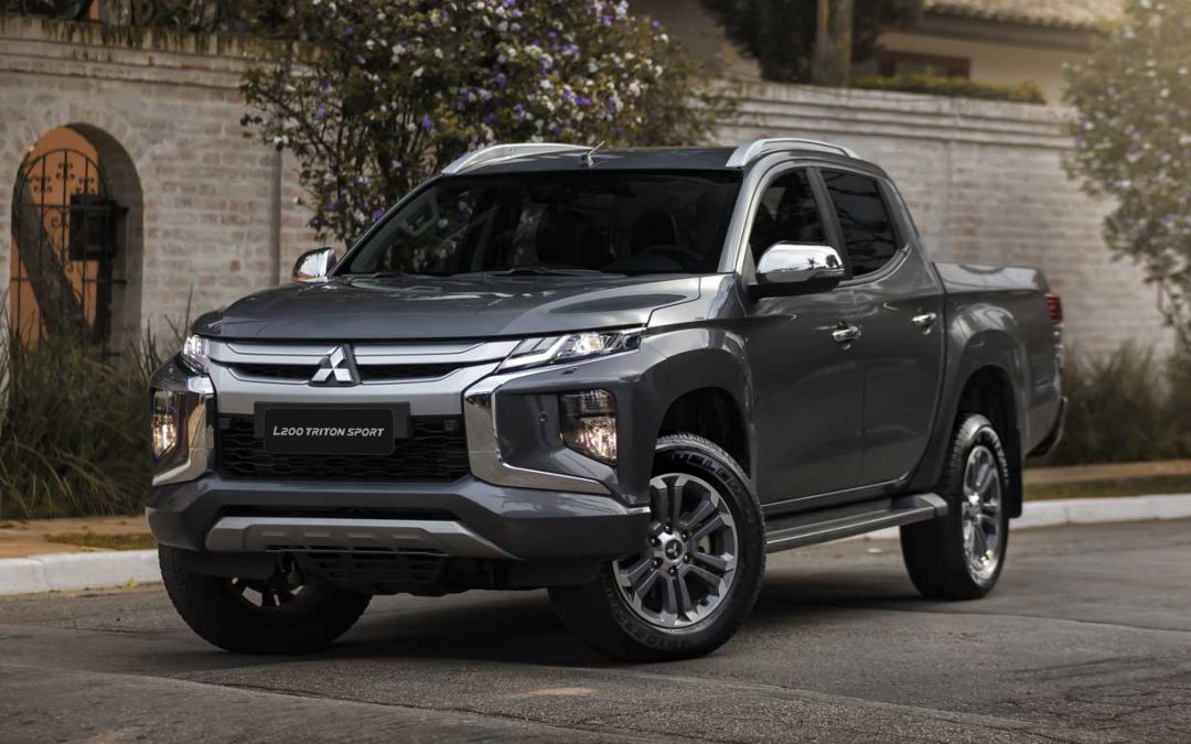 Mitsubishi L200 Triton Sport muda visual e parte de R$ 188.990