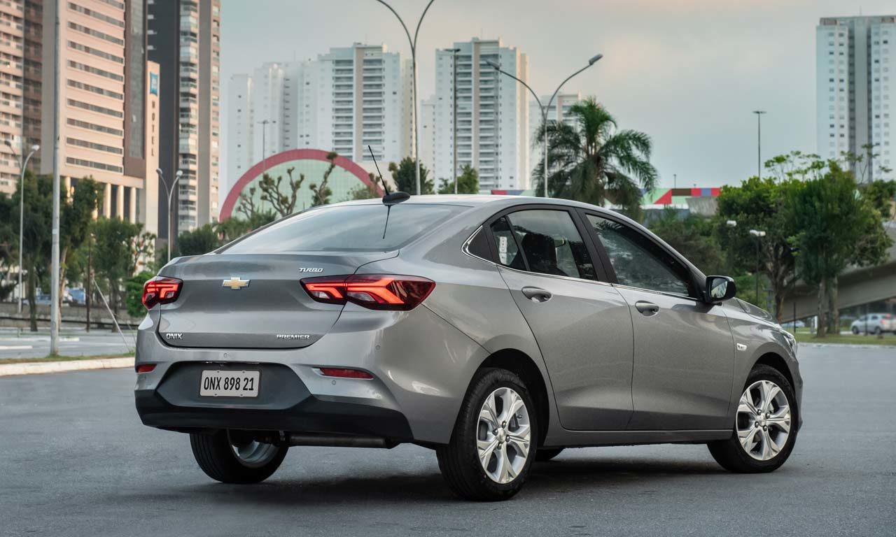 Chevrolet Onix Plus Premier 2021 espelhamento sem fio