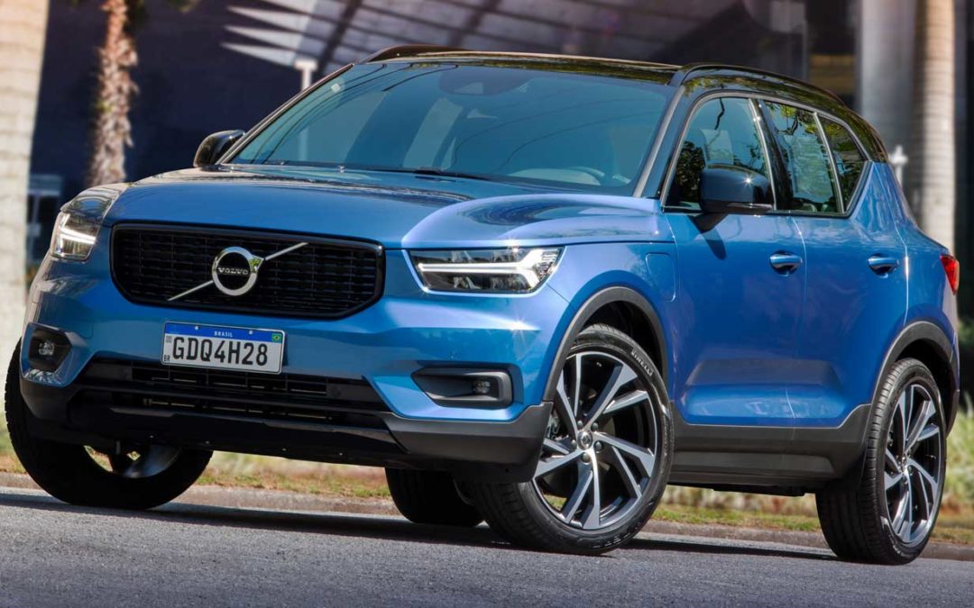 Volvo XC40 lidera os importados mais vendidos em abril