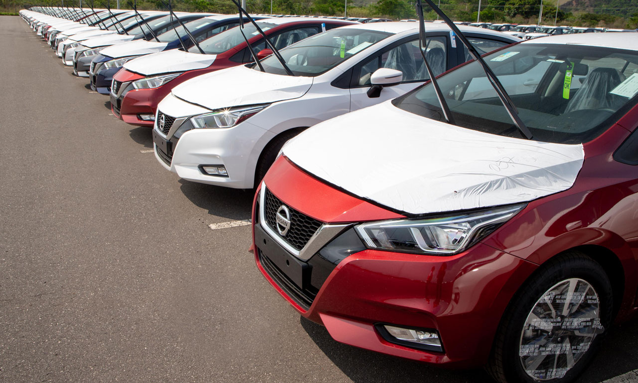 novo Nissan Versa desembarca no Brasil