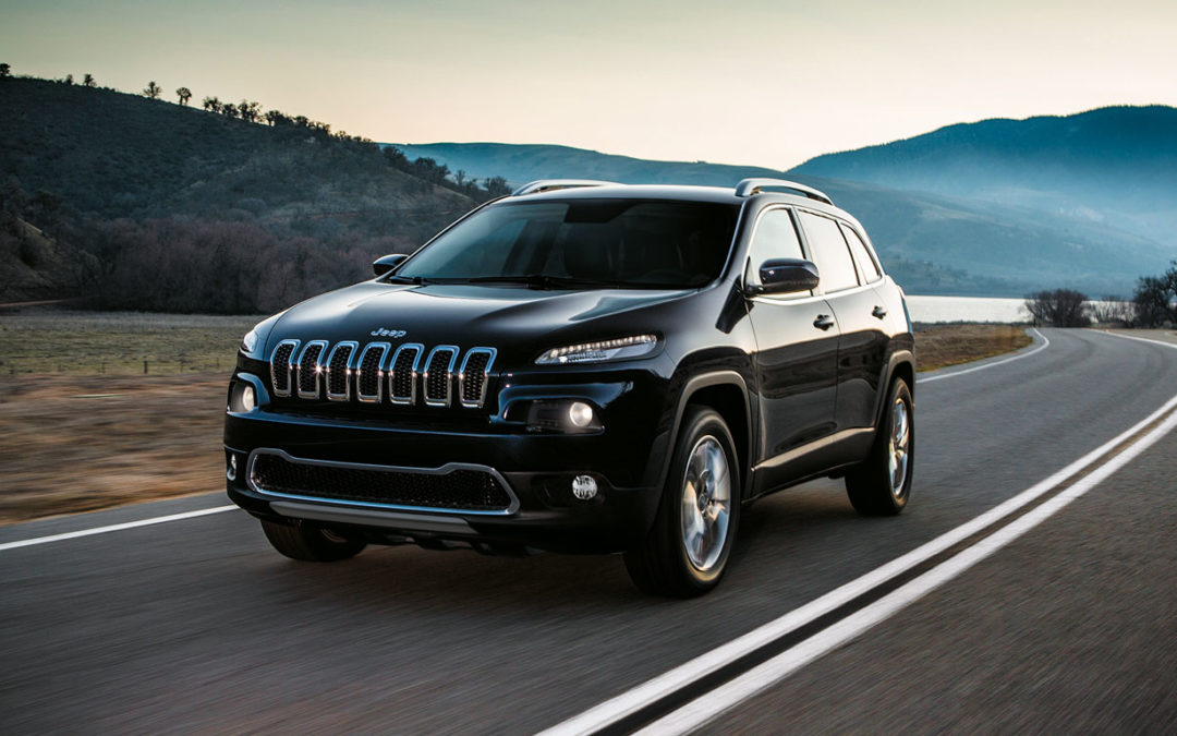 Jeep convoca Cherokee por falha na transmissão