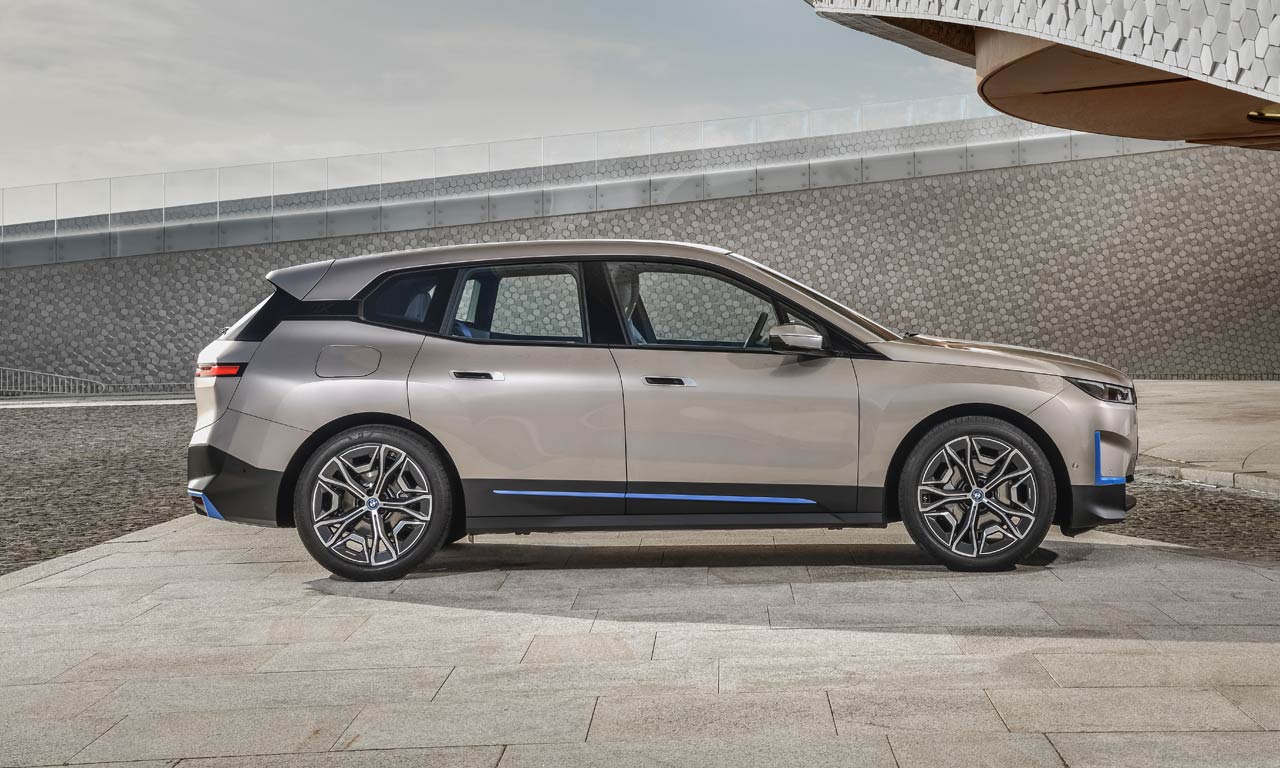 BMW iX SUV elétrico 2021