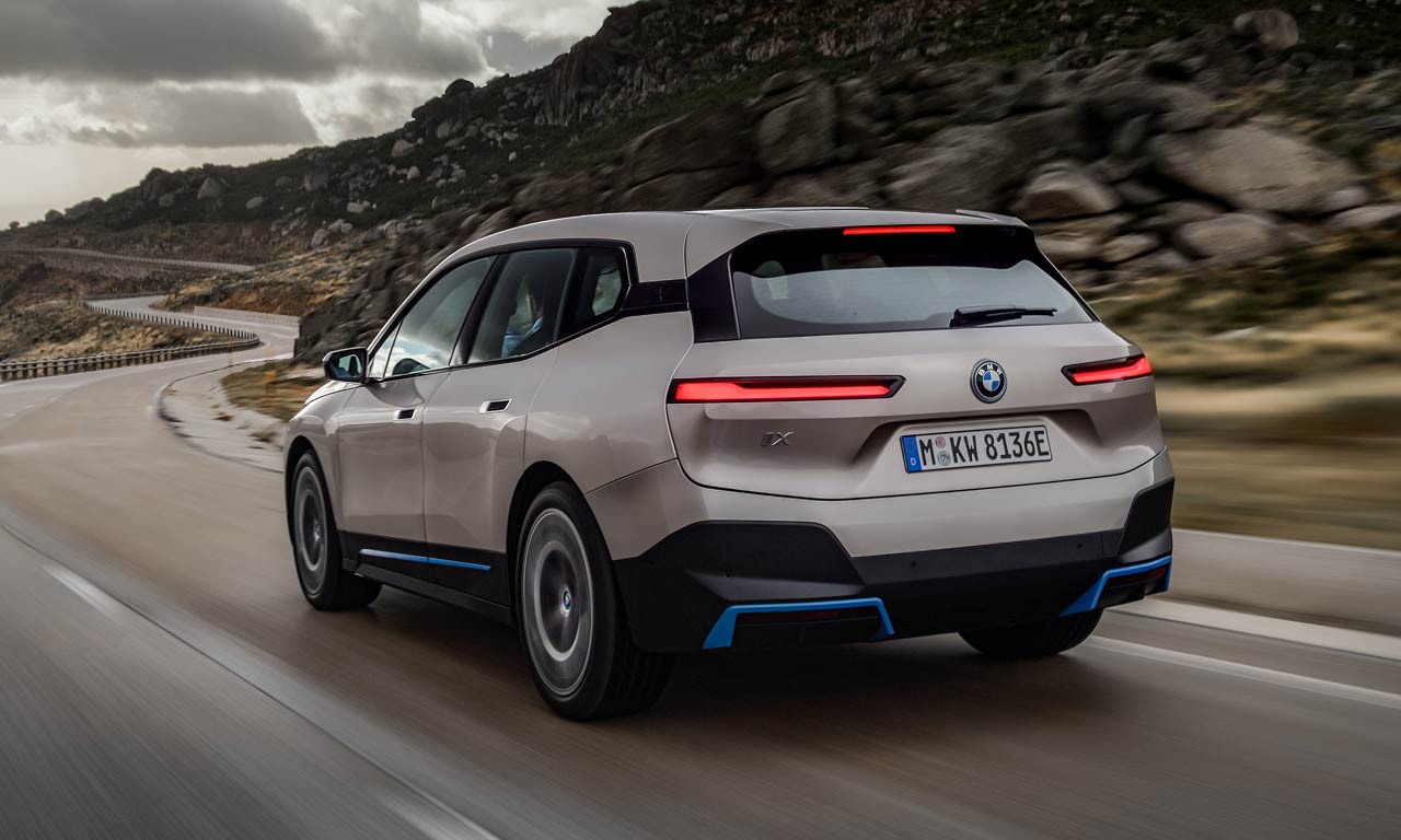 BMW iX SUV elétrico 2021