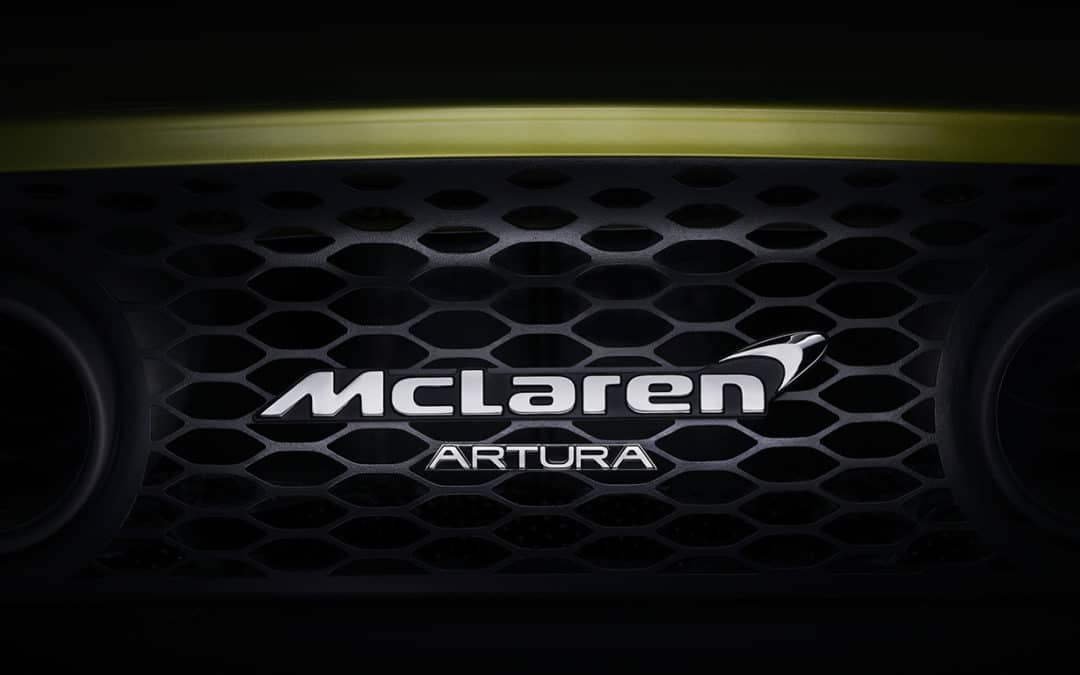 McLaren Elva é um conversível sem para-brisa que entrega 815 cv de