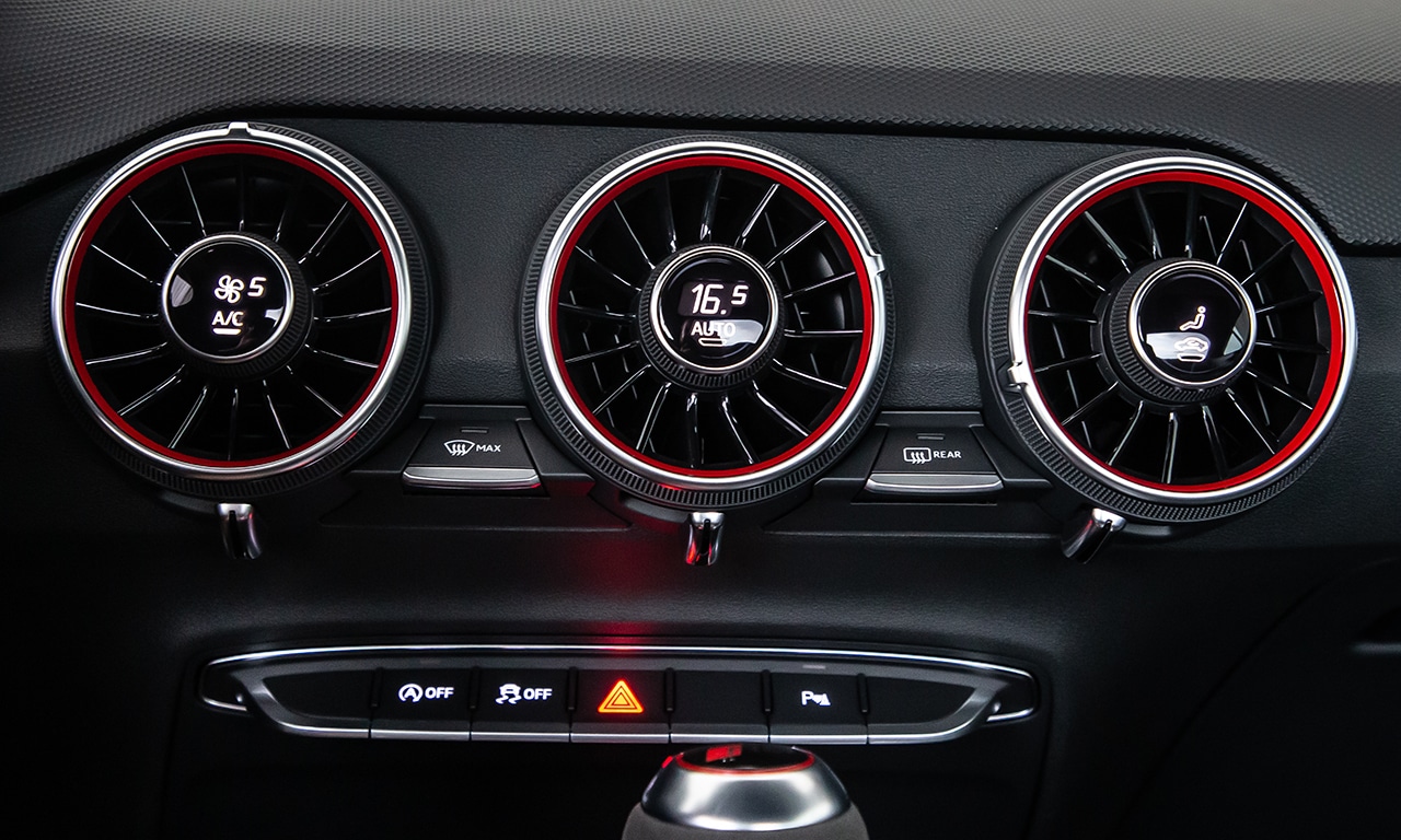 interior Audi TT RS