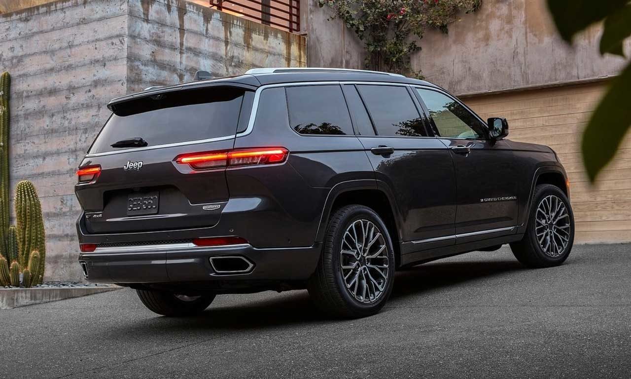 Jeep grand cherokee 2022 интерьер