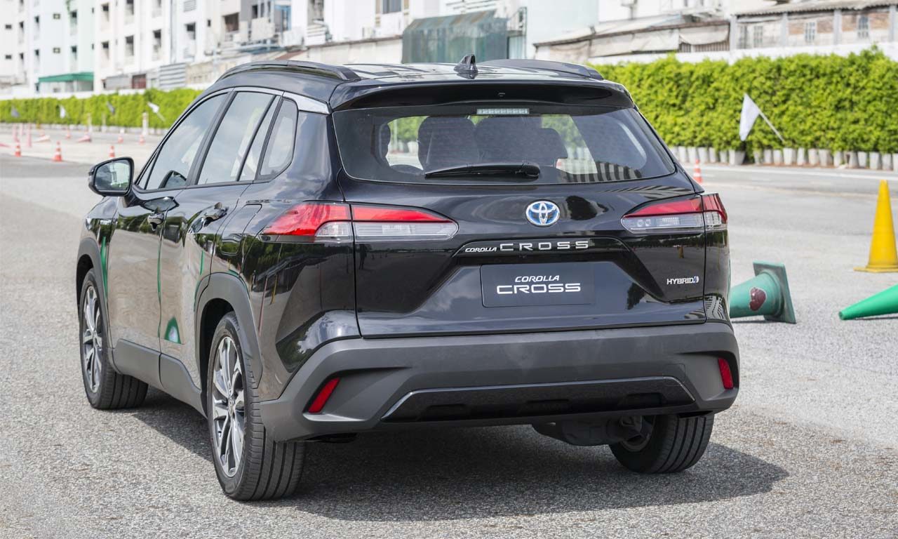 Exclusivo: Toyota Corolla Cross terá 2 versões híbridas no Brasil