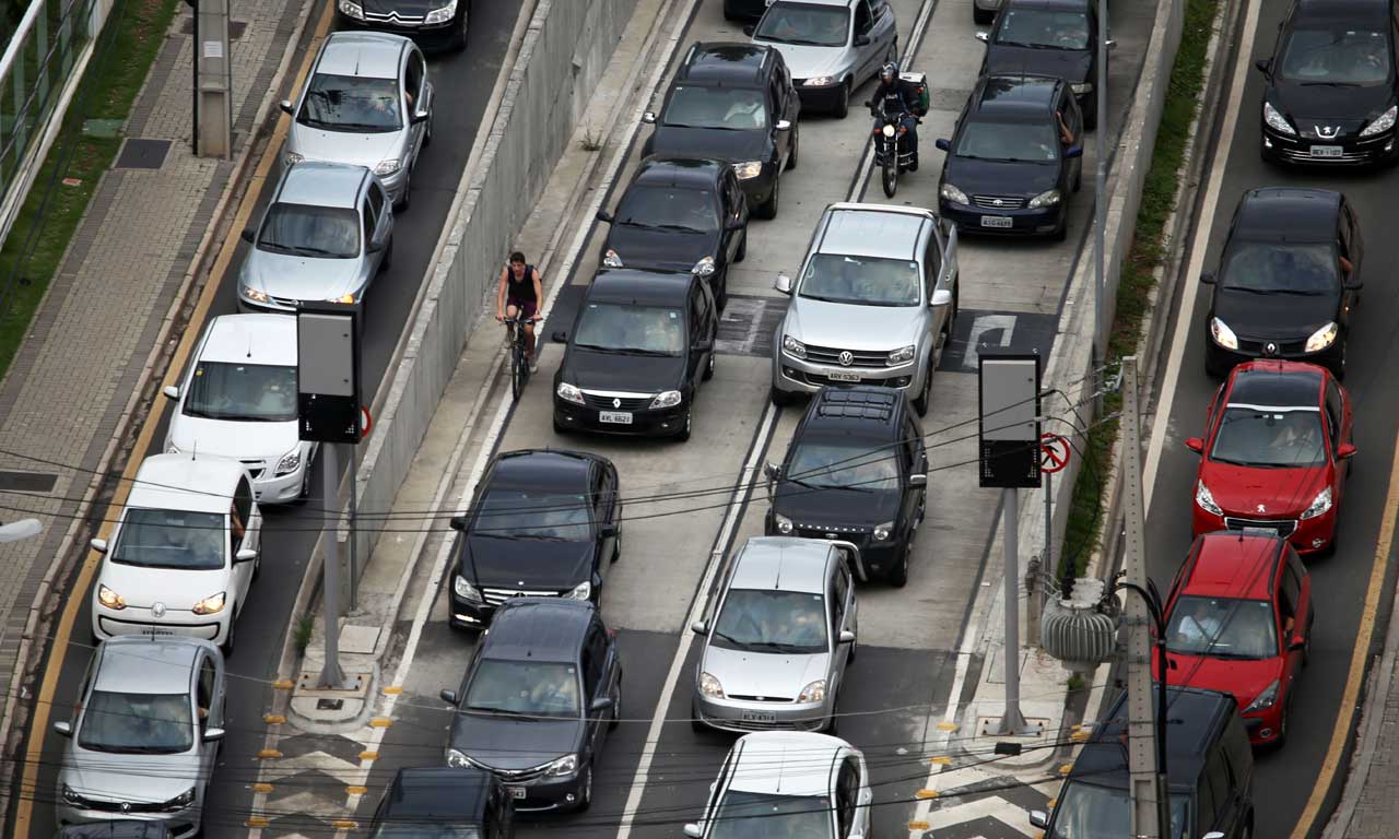 Rodízio em SP tem novo horário a partir desta segunda-feira - Revista Carro