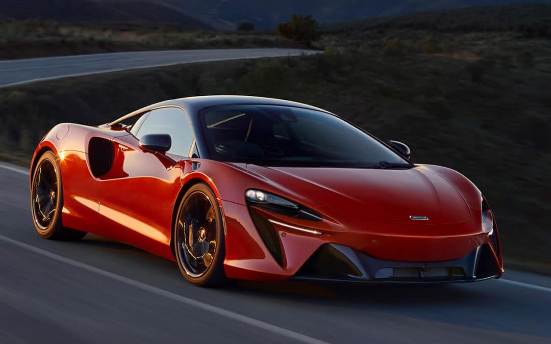 Aston Martin e McLaren tem nova representação