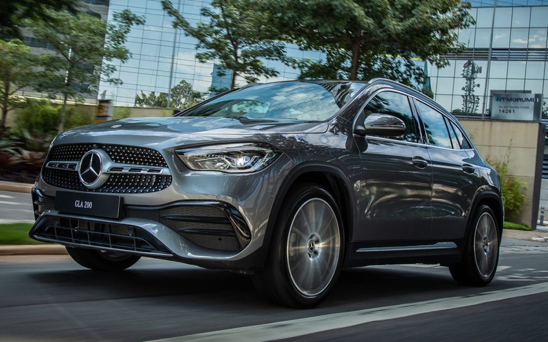 Mercedes-Benz traz ao Brasil o novo GLA 200 AMG Line