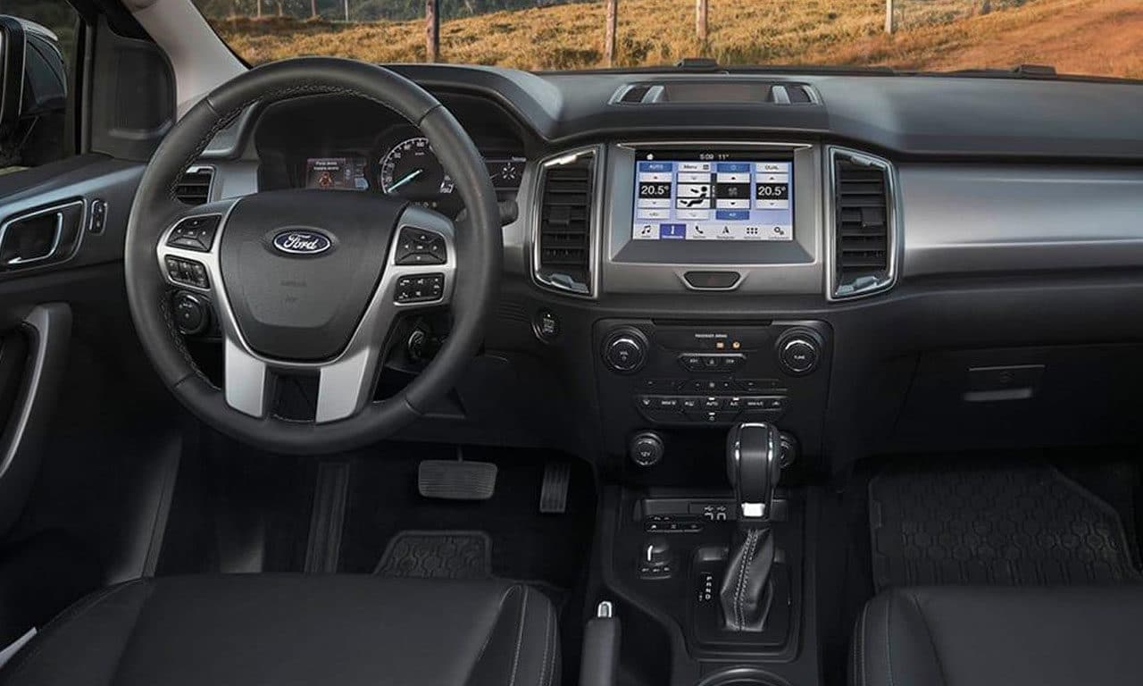 Interior Ford Ranger Limited 2022