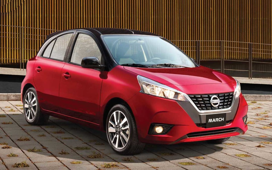 Nissan March antigo ganha ‘cara’ de Kicks e Versa