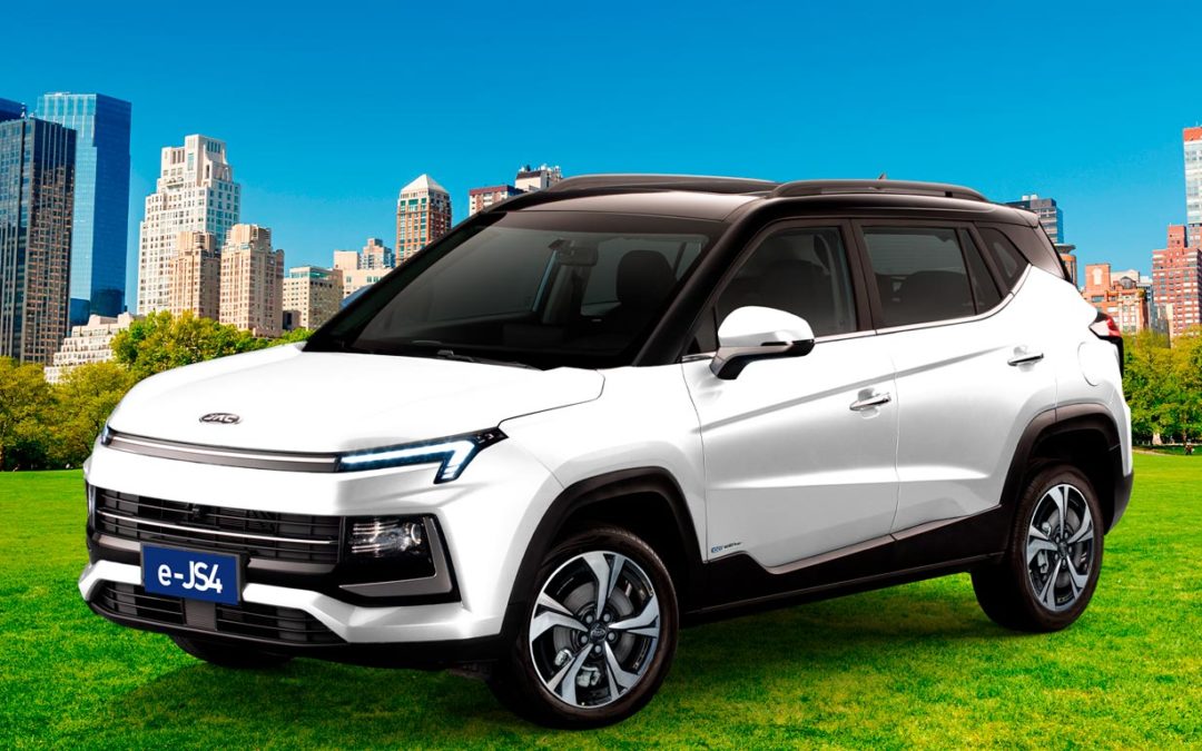 JAC E-JS4 substitui o elétrico iEV60 e amplia autonomia