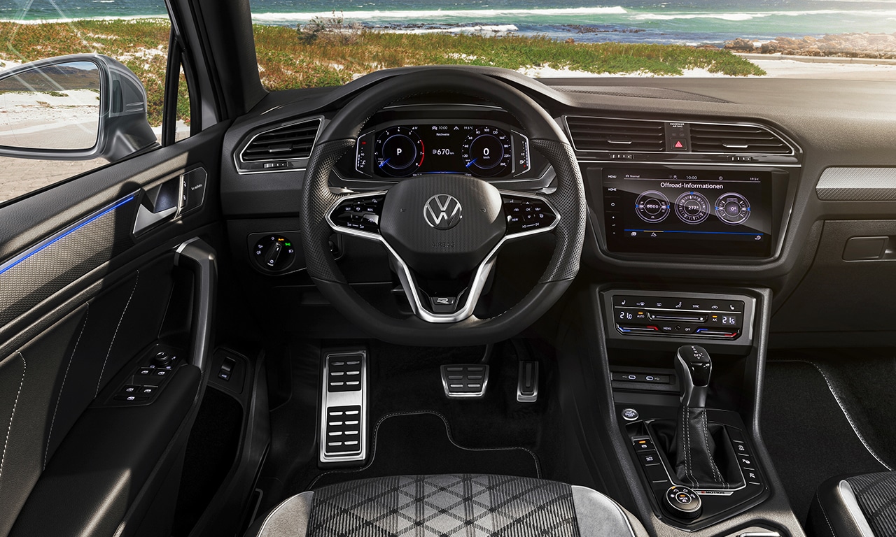 interior VW Tiguan Allspace 2022