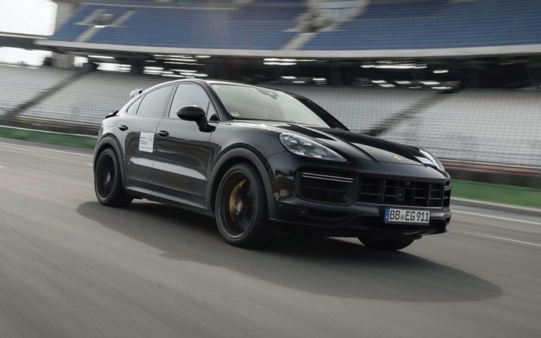 Porsche Cayenne Coupé terá nova versão com 640 cv