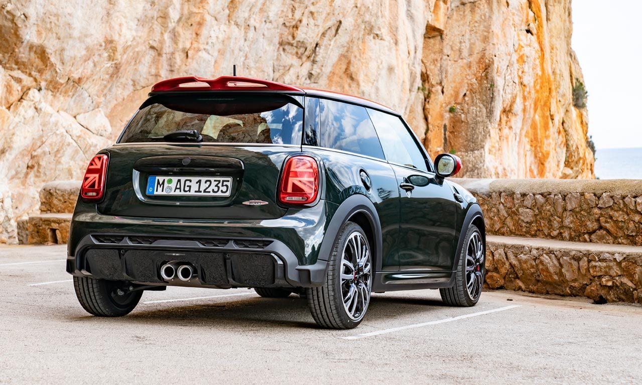 Mini Hatch 3 portas John Cooper Works 2022