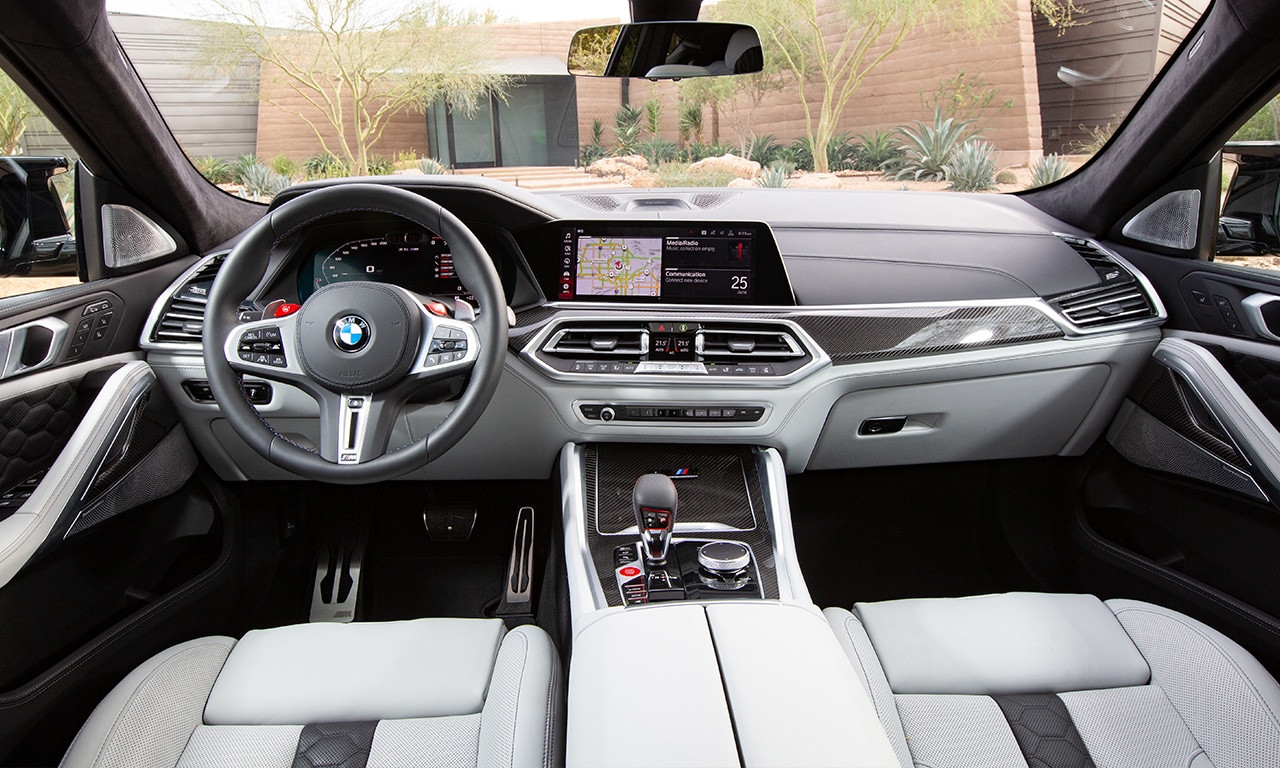 interior BMW X6 M Competition